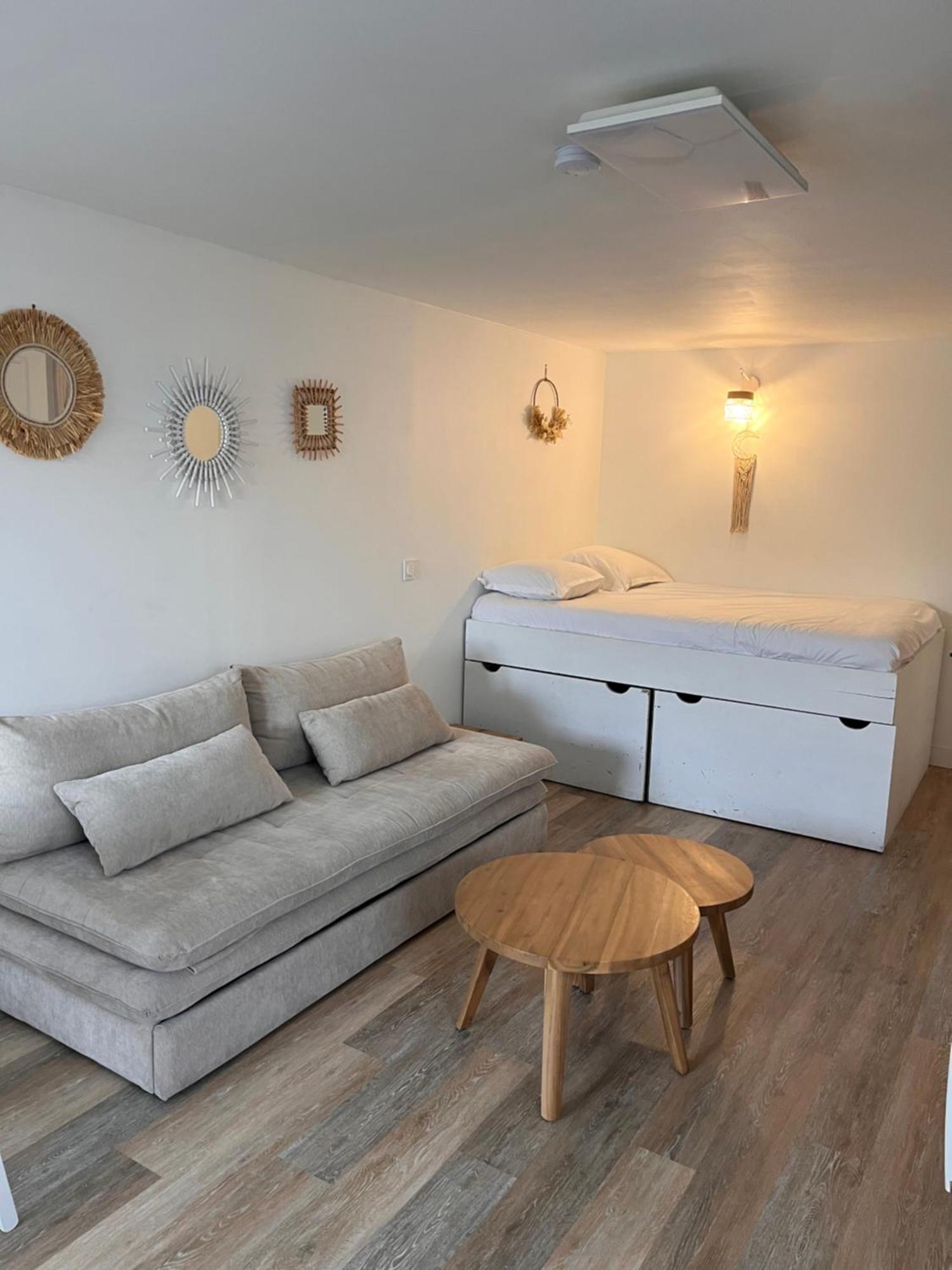 Studio Avec Terrasse Saint Martin De Re Экстерьер фото